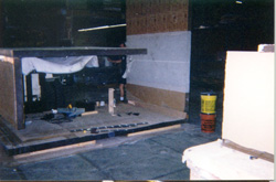 large_corner2.jpg (22703 bytes)